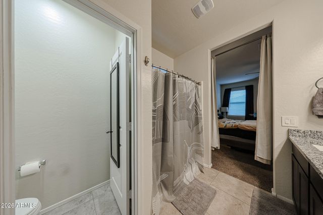 5180 E Gummite Drive, San Tan Valley, AZ 85143