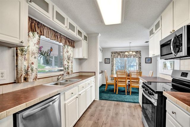 8601 SW 21st Court, Davie, FL 33324