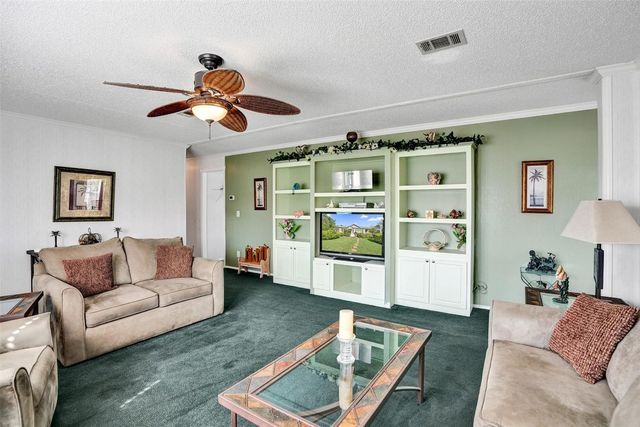 8601 SW 21st Court, Davie, FL 33324