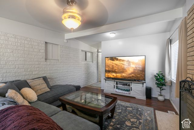 1619 N DAVIS, Layton, UT 84041