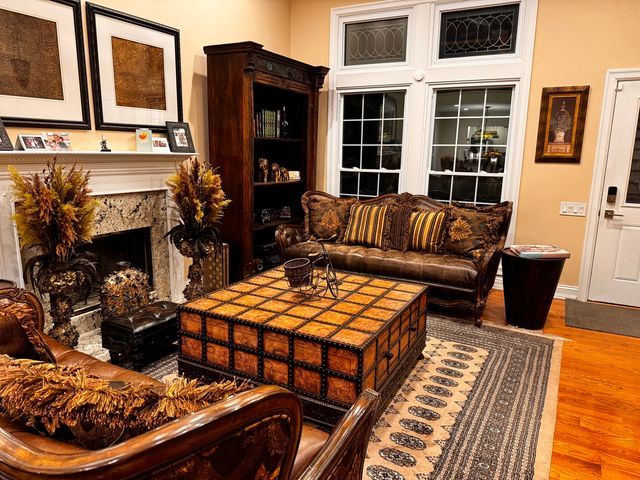 1719 Napoleon Drive, Naperville, IL 60565