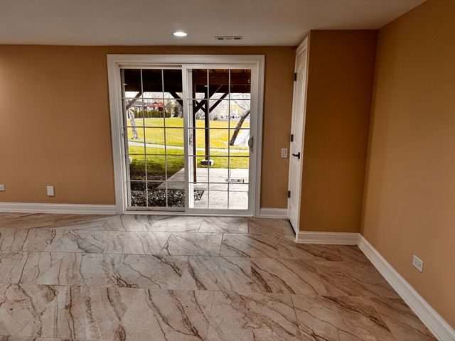 1719 Napoleon Drive, Naperville, IL 60565