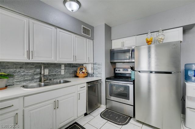 1325 Ardmore Street, Las Vegas, NV 89104