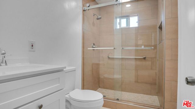 472 N Ezra Street, Los Angeles, CA 90063