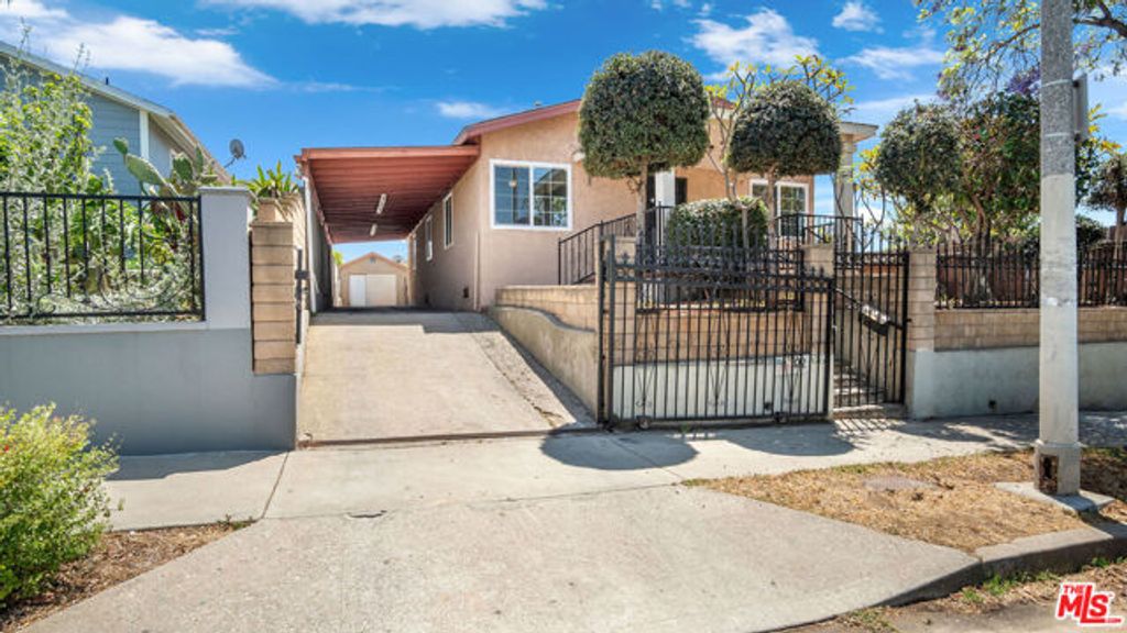 472 N Ezra Street, Los Angeles, CA 90063