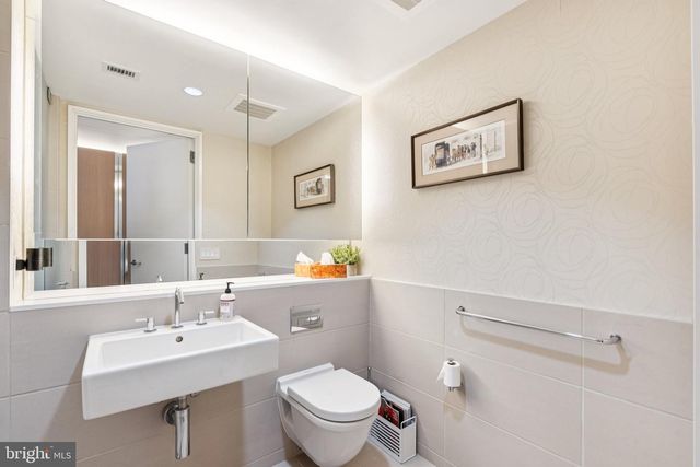 925 H ST NW #516, Washington, DC 20001