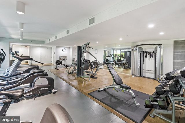 925 H ST NW #516, Washington, DC 20001