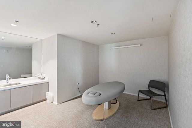 925 H ST NW #516, Washington, DC 20001