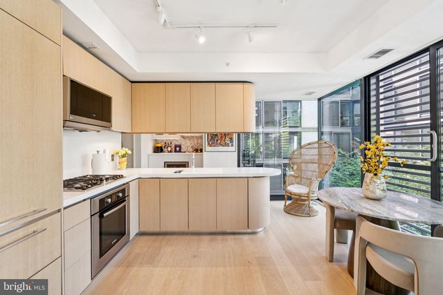 925 H ST NW #516, Washington, DC 20001