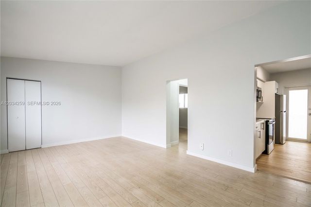 1750 S Treasure Drive 8, North Bay Village, FL 33141