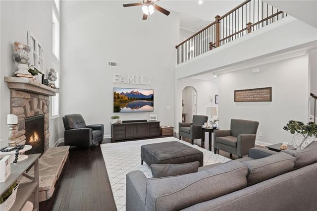 3055 Annapolis Way, Cumming, GA 30041