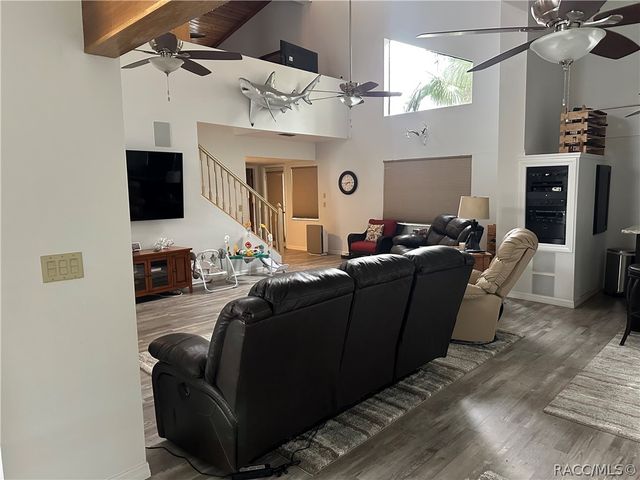 2261 S Harmony Terrace, Crystal River, FL 34429