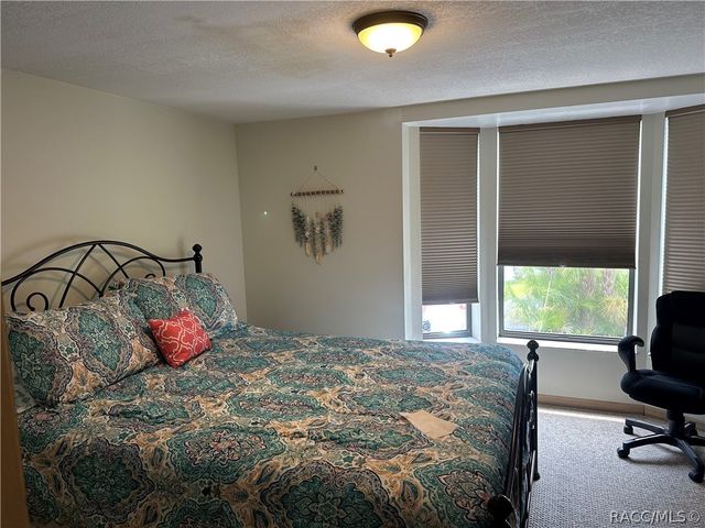 2261 S Harmony Terrace, Crystal River, FL 34429