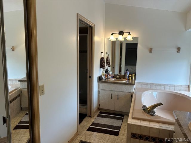 2261 S Harmony Terrace, Crystal River, FL 34429