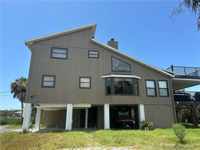 2261 S Harmony Terrace, Crystal River, FL 34429