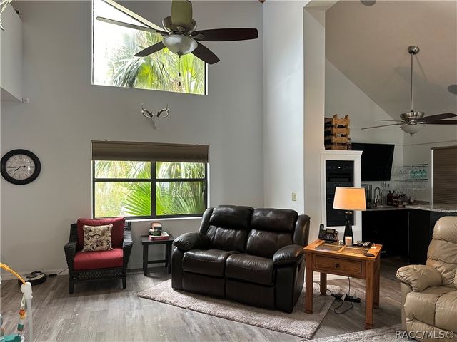 2261 S Harmony Terrace, Crystal River, FL 34429