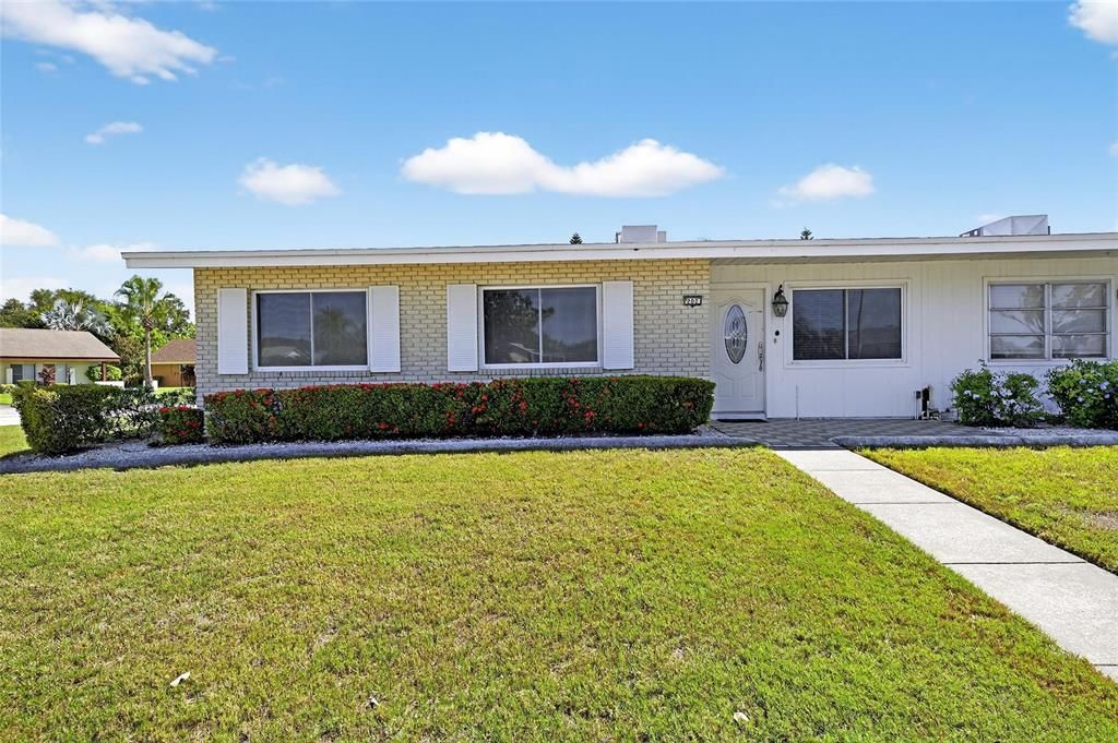 202 S PEBBLE BEACH BOULEVARD 202, Sun City Center, FL 33573