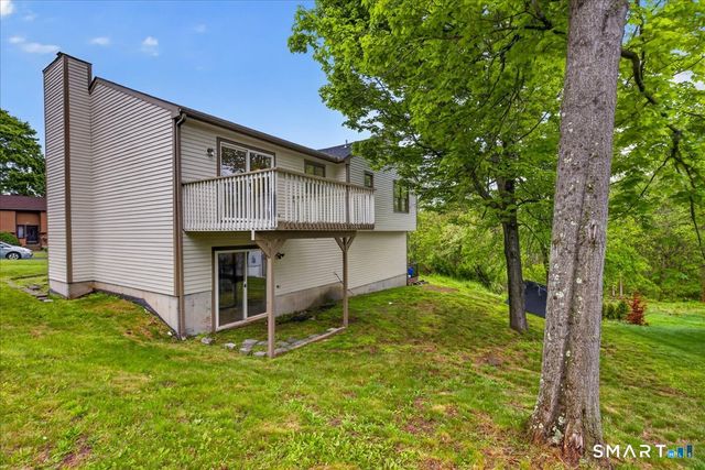 492 Long Hill Road, Middletown, CT 06457