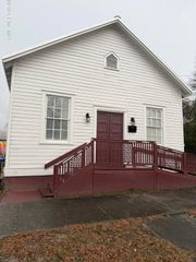 216 Marstellar Street, Wilmington, NC 28401