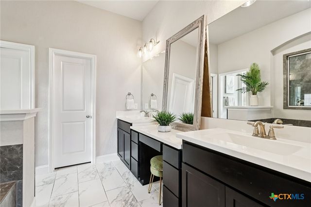 32140 Mustang Hill, Bulverde, TX 78163