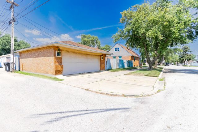 6158 S Normandy Avenue, Chicago, IL 60638