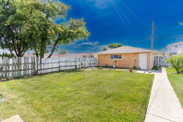 6158 S Normandy Avenue, Chicago, IL 60638