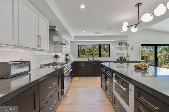 1204 POTOMAC SCHOOL RD, Mclean, VA 22101