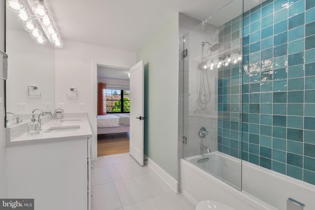 1204 POTOMAC SCHOOL RD, Mclean, VA 22101
