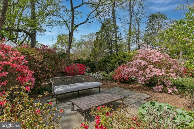 1204 POTOMAC SCHOOL RD, Mclean, VA 22101