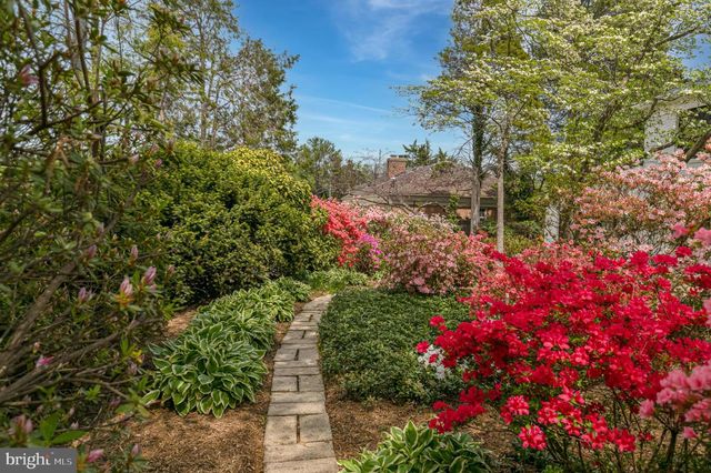 1204 POTOMAC SCHOOL RD, Mclean, VA 22101