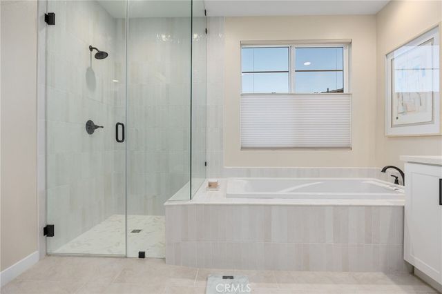 3075 Rue De Latour, Vista, CA 92084