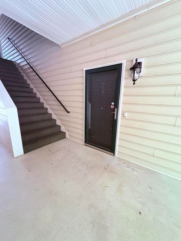 4005 Radcliffe Place Drive A-2, Charleston, SC 29414