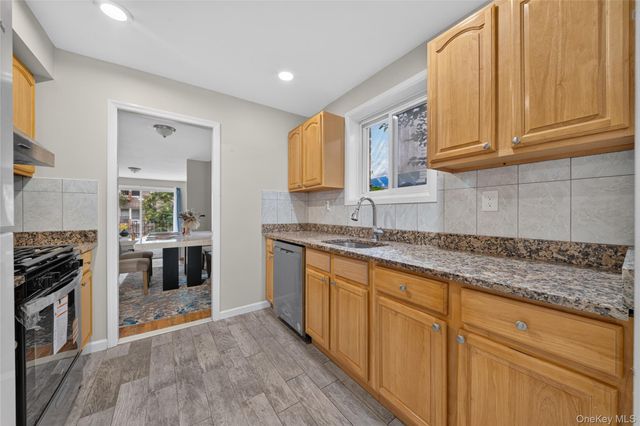 6722 Burns Street, Forest Hills, NY 11375