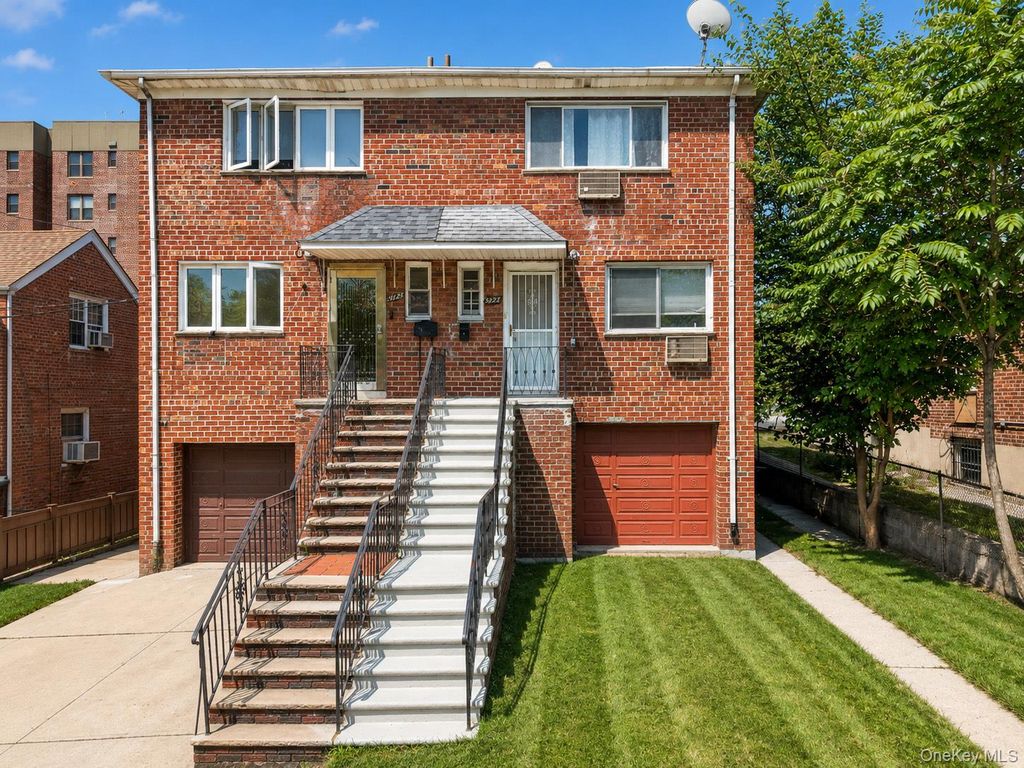 6722 Burns Street, Forest Hills, NY 11375 — photo 2