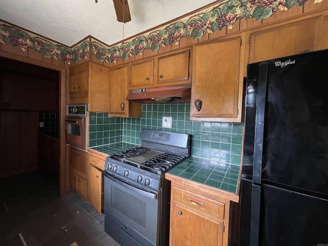 1811 Thalia, Mena, AR 71953