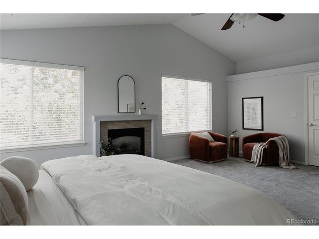 10011 Oak Leaf Way, Littleton, CO 80129