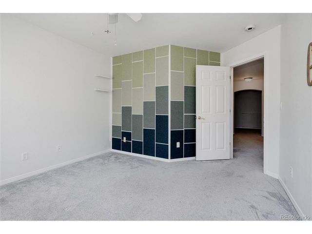 10011 Oak Leaf Way, Littleton, CO 80129
