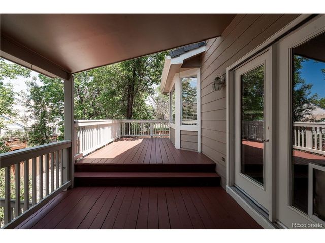 10011 Oak Leaf Way, Littleton, CO 80129