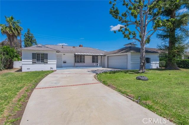 2135 E Daniels, West Covina, CA 91791