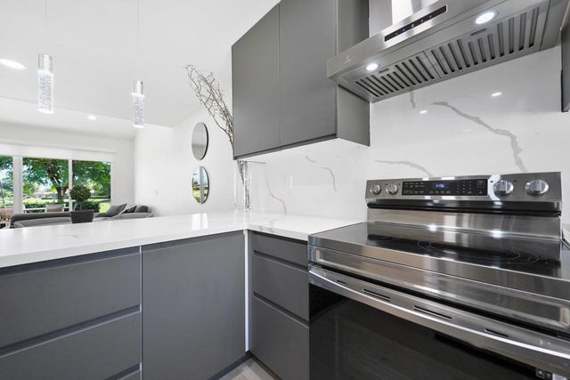 24 Haig Drive, Rancho Mirage, CA 92270