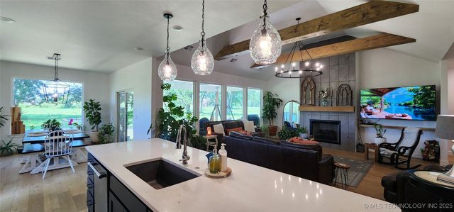 6692 S 337th East Avenue, Broken Arrow, OK 74014