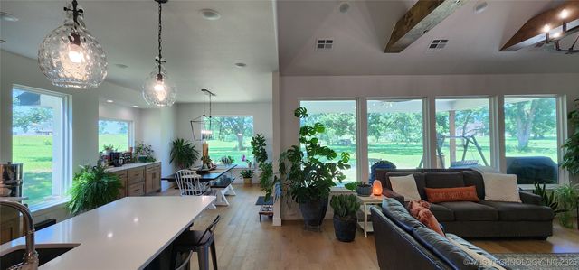 6692 S 337th East Avenue, Broken Arrow, OK 74014