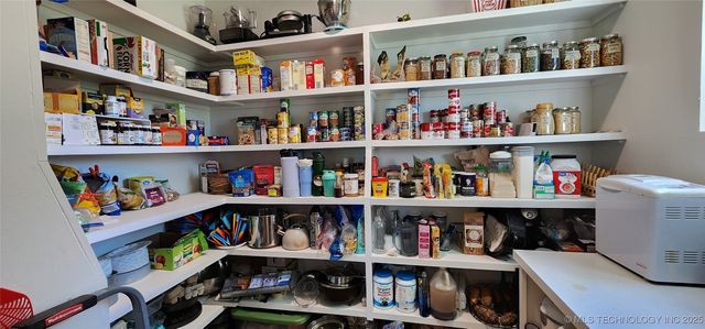 6692 S 337th East Avenue, Broken Arrow, OK 74014