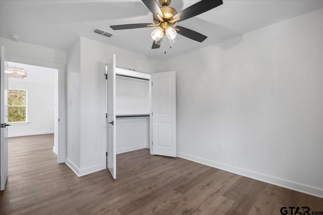 451 Harmony St., Tyler, TX 75702