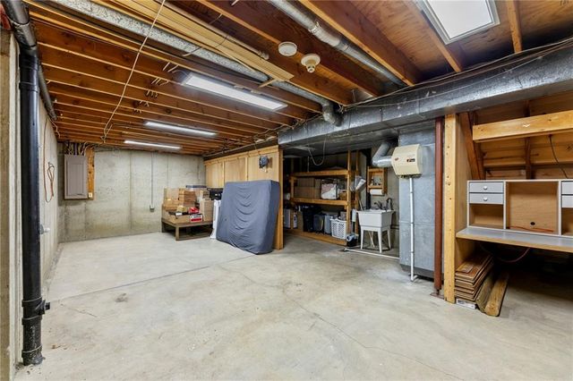 15206 Foster Street, Overland Park, KS 66223