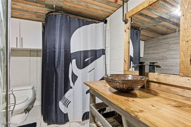 26358 Rose Road, Westlake, OH 44145