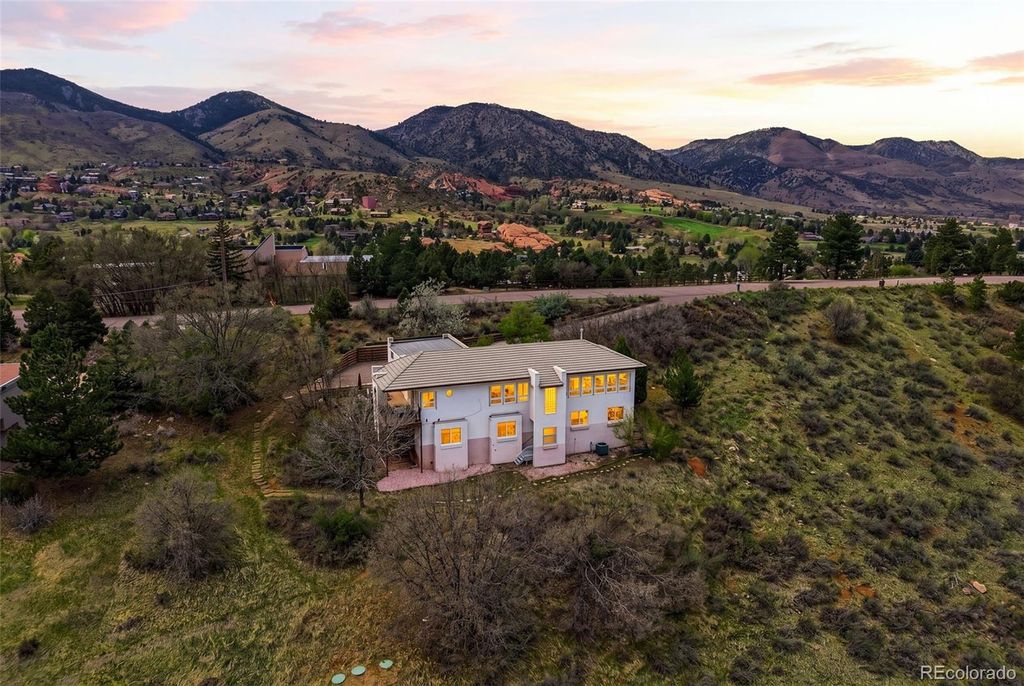 6070 Crestbrook Drive, Morrison, CO 80465