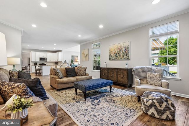 601 ARCHIBALD LN, Florence, NJ 08518