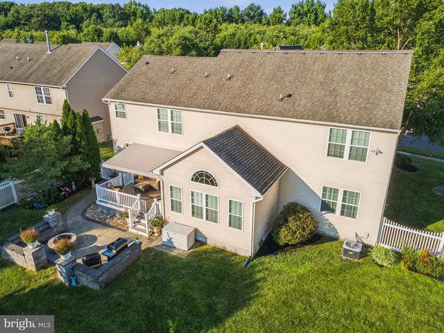 601 ARCHIBALD LN, Florence, NJ 08518