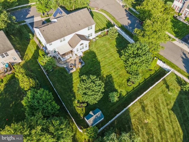 601 ARCHIBALD LN, Florence, NJ 08518